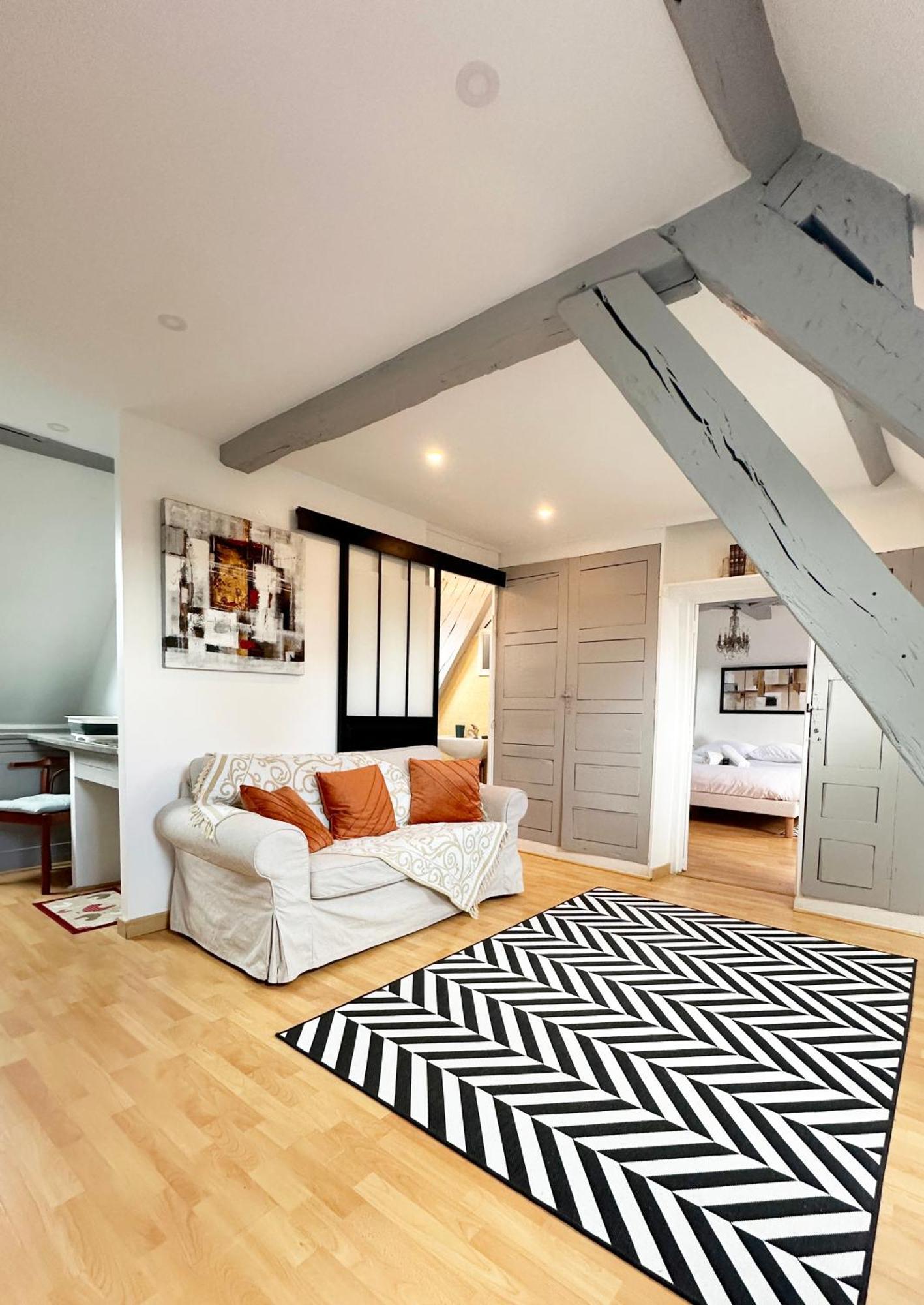 Apartment Logis Cathedrale Notre Dame Chartres